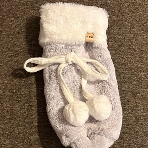 UGG Cream and Gray Plush Accent